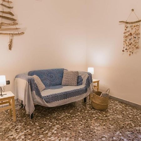 Casa Vacanze Il Mare Tra I Tetti - Relaxing Terrace & Sea View Villa Monopoli Eksteriør billede